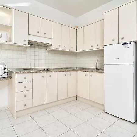 Aparthotel Apto 2 Almoraide