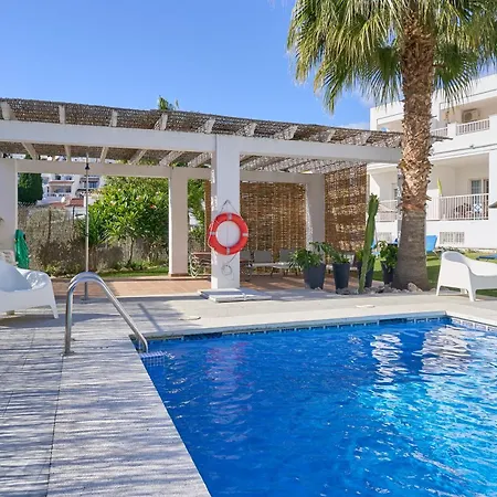 Apto 2 Almoraide Aparthotel 3*
