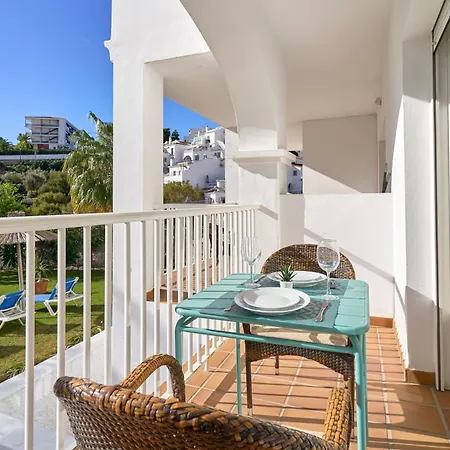 Apto 2 Almoraide 3* Нерха